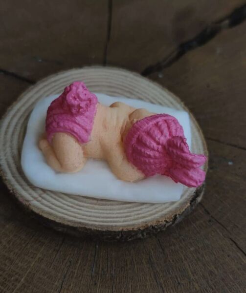 SOO SOAP PONPONLU KIZ BEBEK SABUN HEDİYELİK DEKORATİF