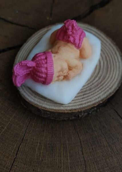 SOO SOAP PONPONLU KIZ BEBEK SABUN HEDİYELİK DEKORATİF