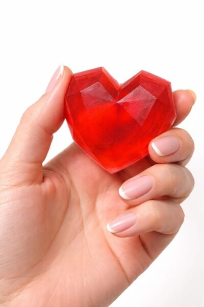 SOO SOAP SABUNLUK VE KRİSTAL KALP SABUN SETİ EL YAPIMI HEDİYELİK DEKORATİF